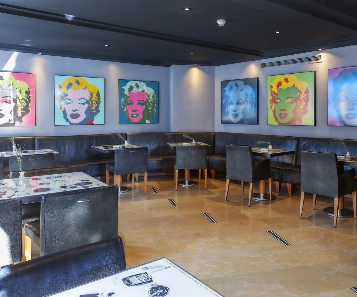 Hotel Villa Real, A Member Of Preferred Hotels & Resorts Madrid Exterior photo Interior of the restaurant